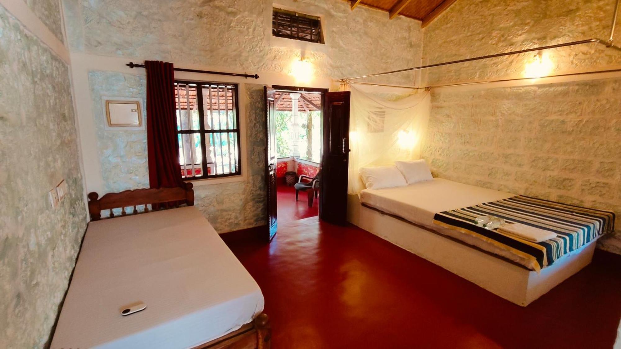 Alappuzha Abba Marari Beach Villas & Homestay Mararikulam חדר תמונה